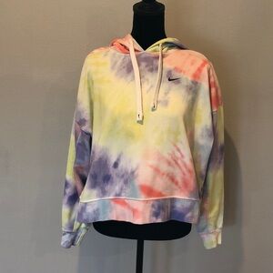 Nike Dri-FIT Get Fit
Women's Tie-dye Pullover Training Hoodie, M